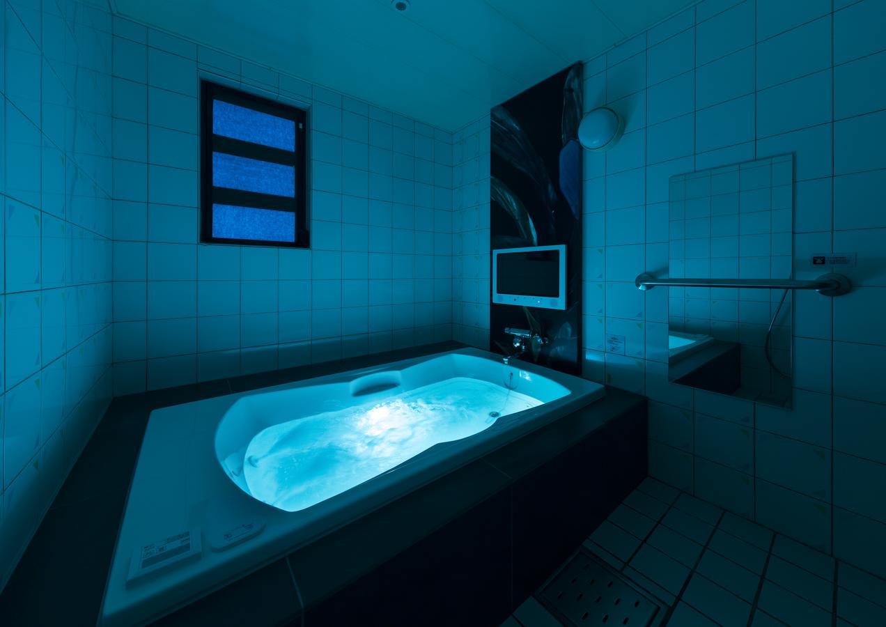 Hotel Plant Garden Resort (Adults Only) Toyokawa Esterno foto